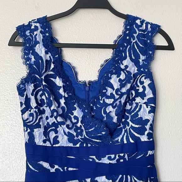 NWT Tadashi Shoji Embroidered Lace V-Neck Vibrant Blue Dress Size 2 - Picture 3 of 10